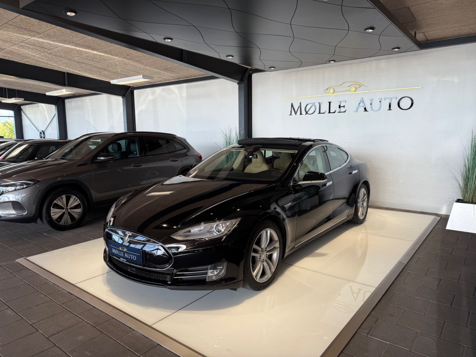 Billede af Tesla Model S  85D