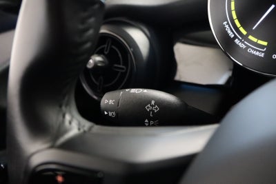 MINI Cooper SE Classic Trim