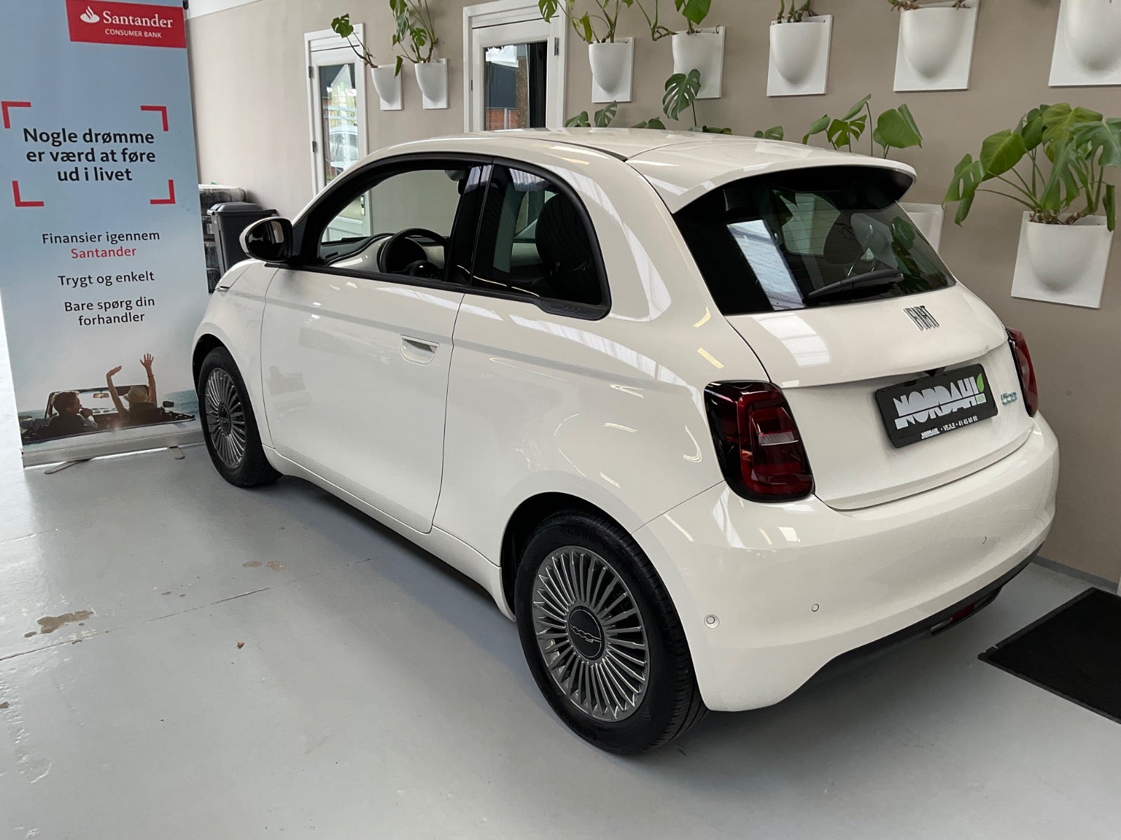 Fiat 500e 42 Icon Pack 3d - 4