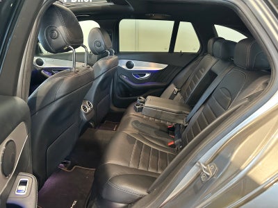 Mercedes C300 de AMG Line Night Edition stc. aut.