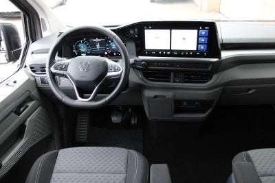 VW e-Caravelle Life SWB