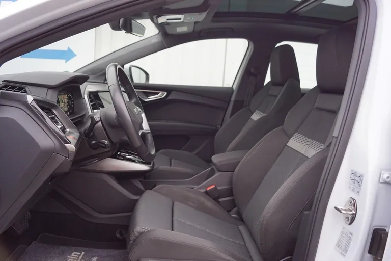Audi Q4 e-tron S-line