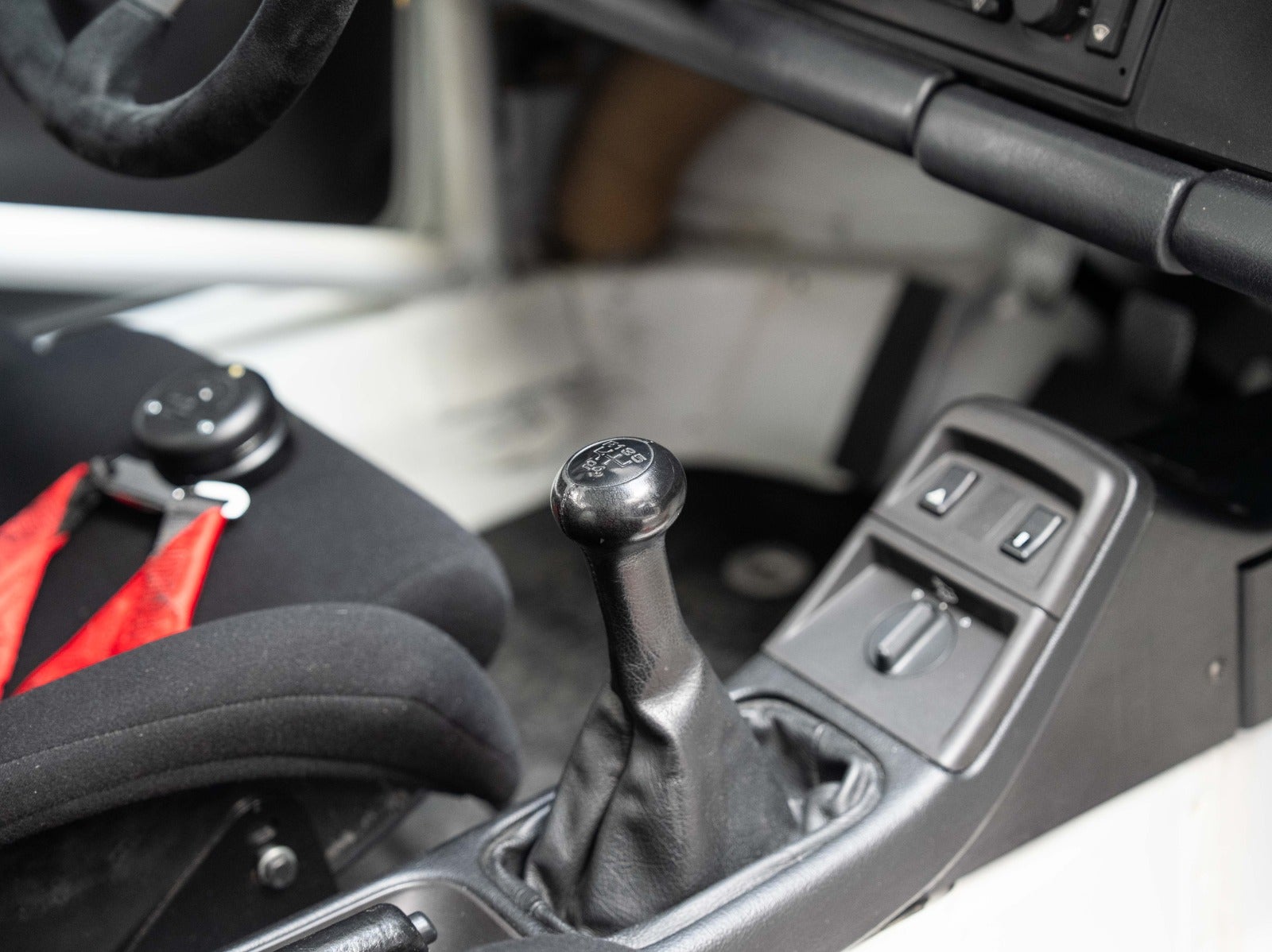 Gallery image 17 of 19