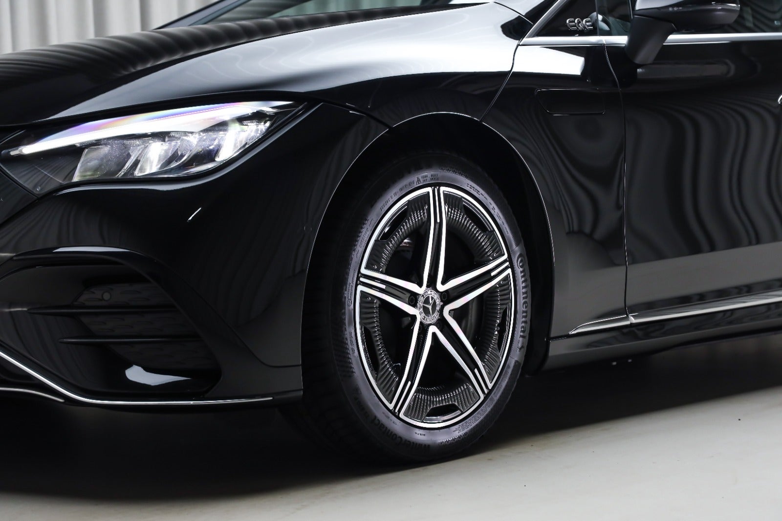 Mercedes-Benz EQE 350+