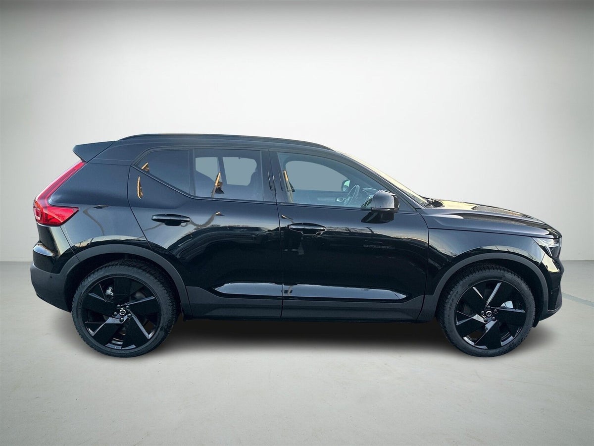 Volvo EX40 Extended Range Black Edition billede 5