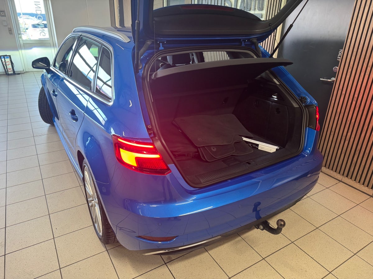 Audi A3 e-tron Sportback S-tr.