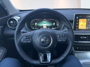 MG EHS PHEV Luxury