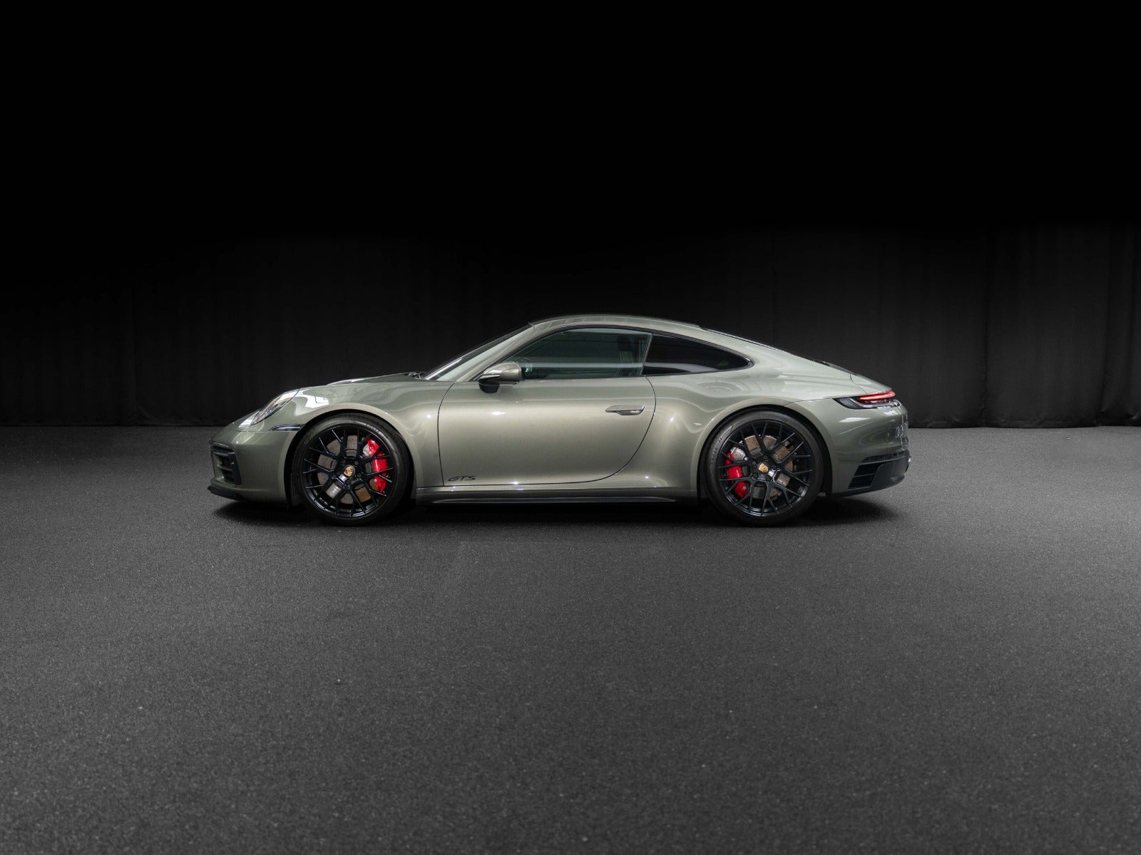 Gallery image 2 of 15