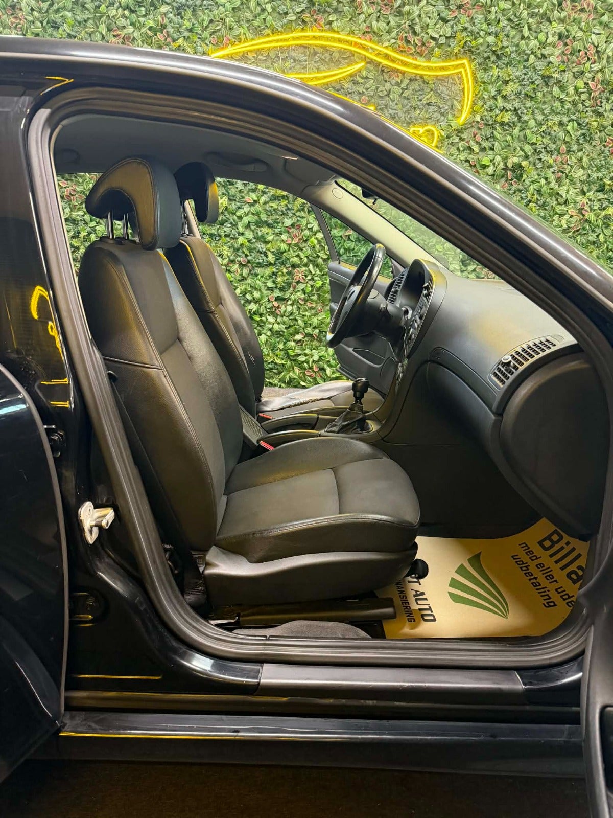 Billede af Saab 9-3 1,8 t Linear Sport Sedan