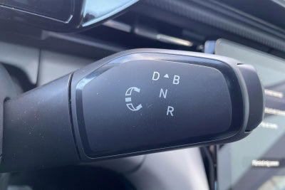 Ford Explorer Premium Extended Range