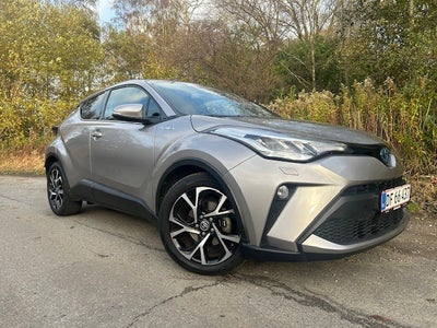 Toyota C-HR 1,8 Hybrid C-LUB Smart CVT Benzin aut. Automatgear modelår 2021 km 69900 Koksmetal klima