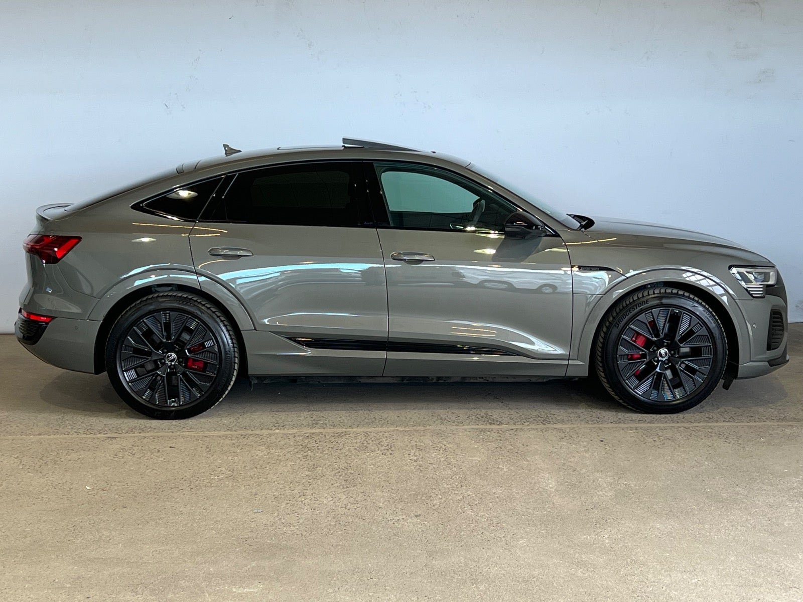 Audi Q8 e-tron S-line Sportback quattro