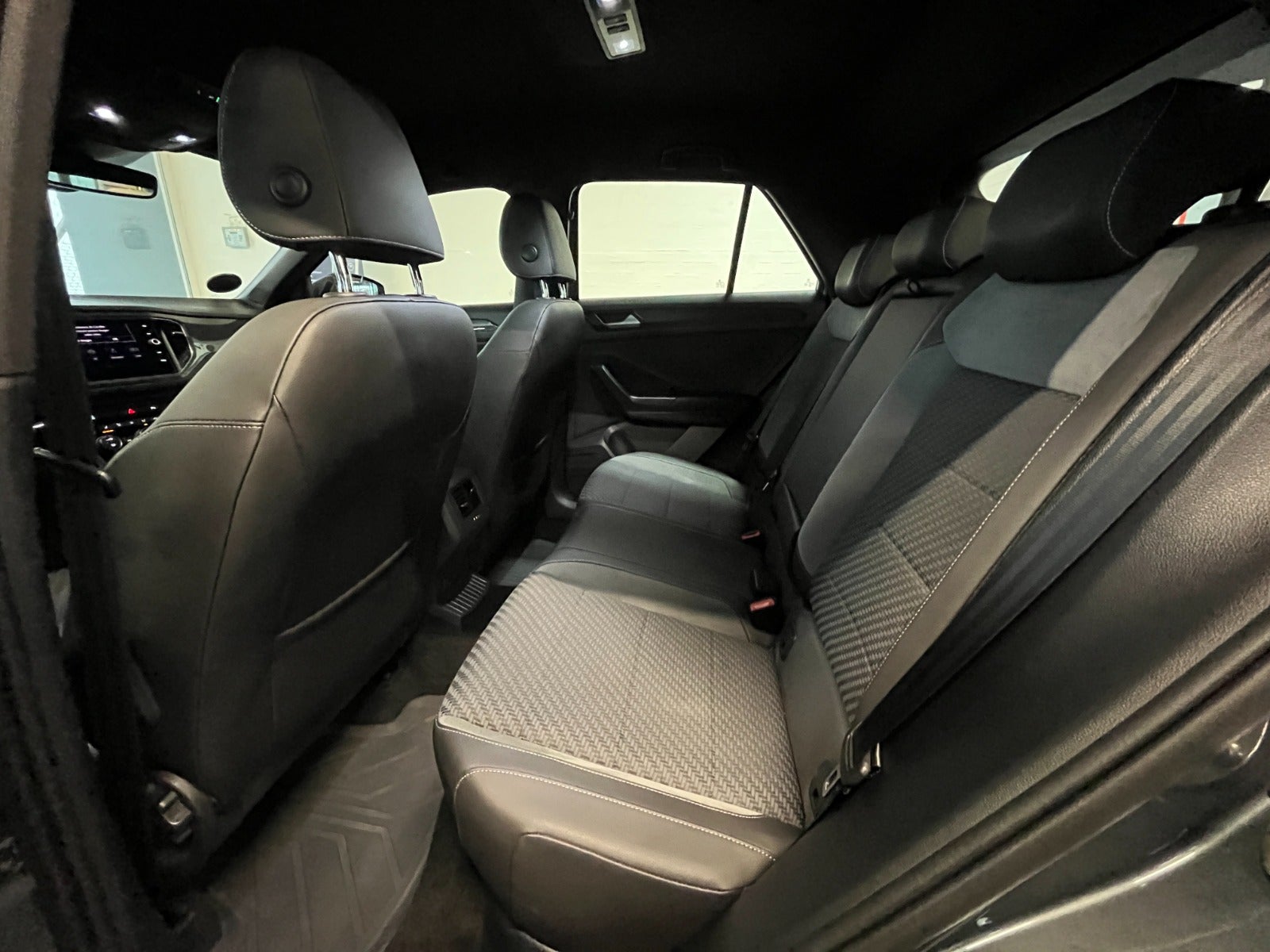 Billede af VW T-Roc 1,5 TSi 150 R-line DSG