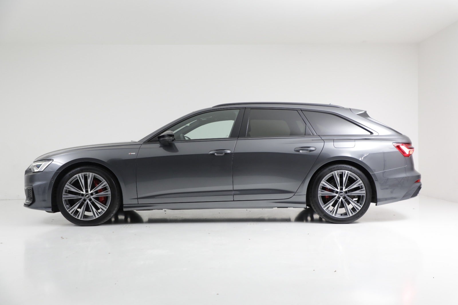 Audi A6 55 TFSi e S-line Avant quattro S-tr.