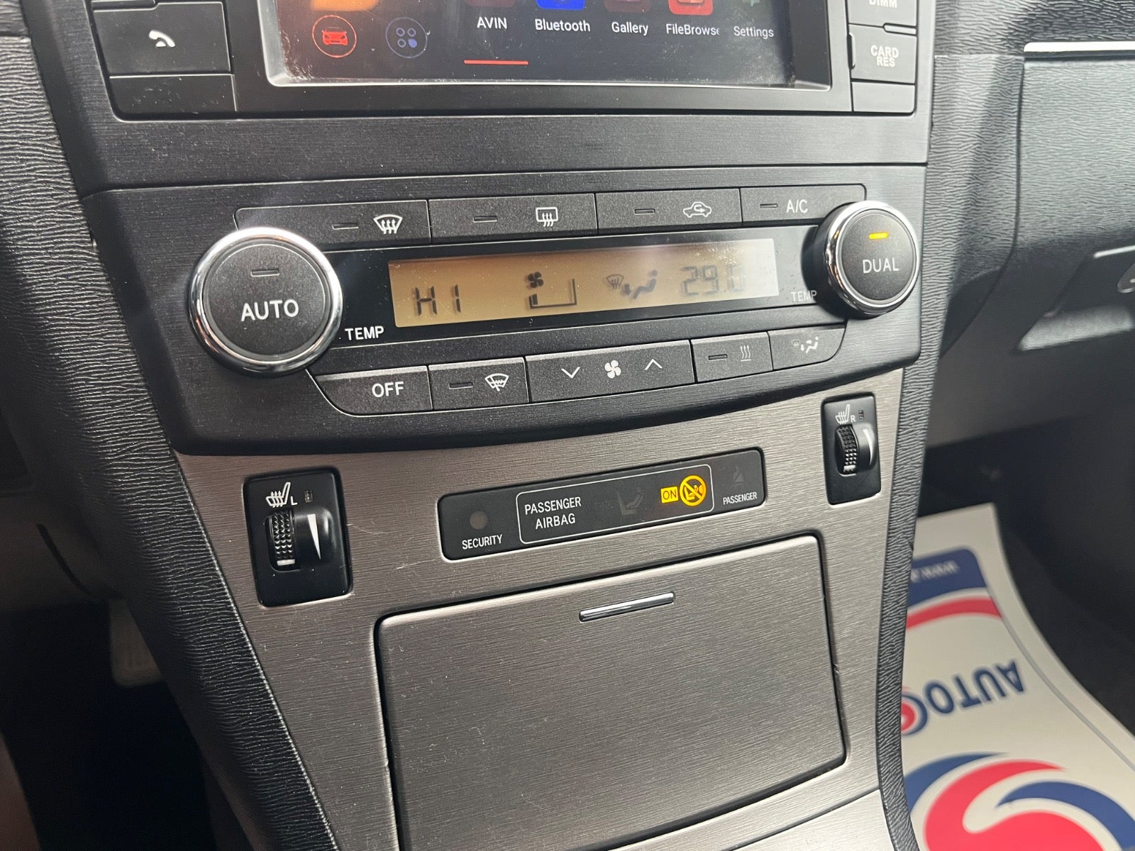 Billede af Toyota Avensis 2,2 D-CAT 150 T2 stc. aut.