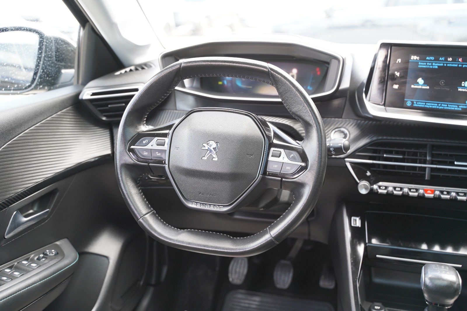 Billede af Peugeot 208 1,2 PureTech 100 Allure Sky