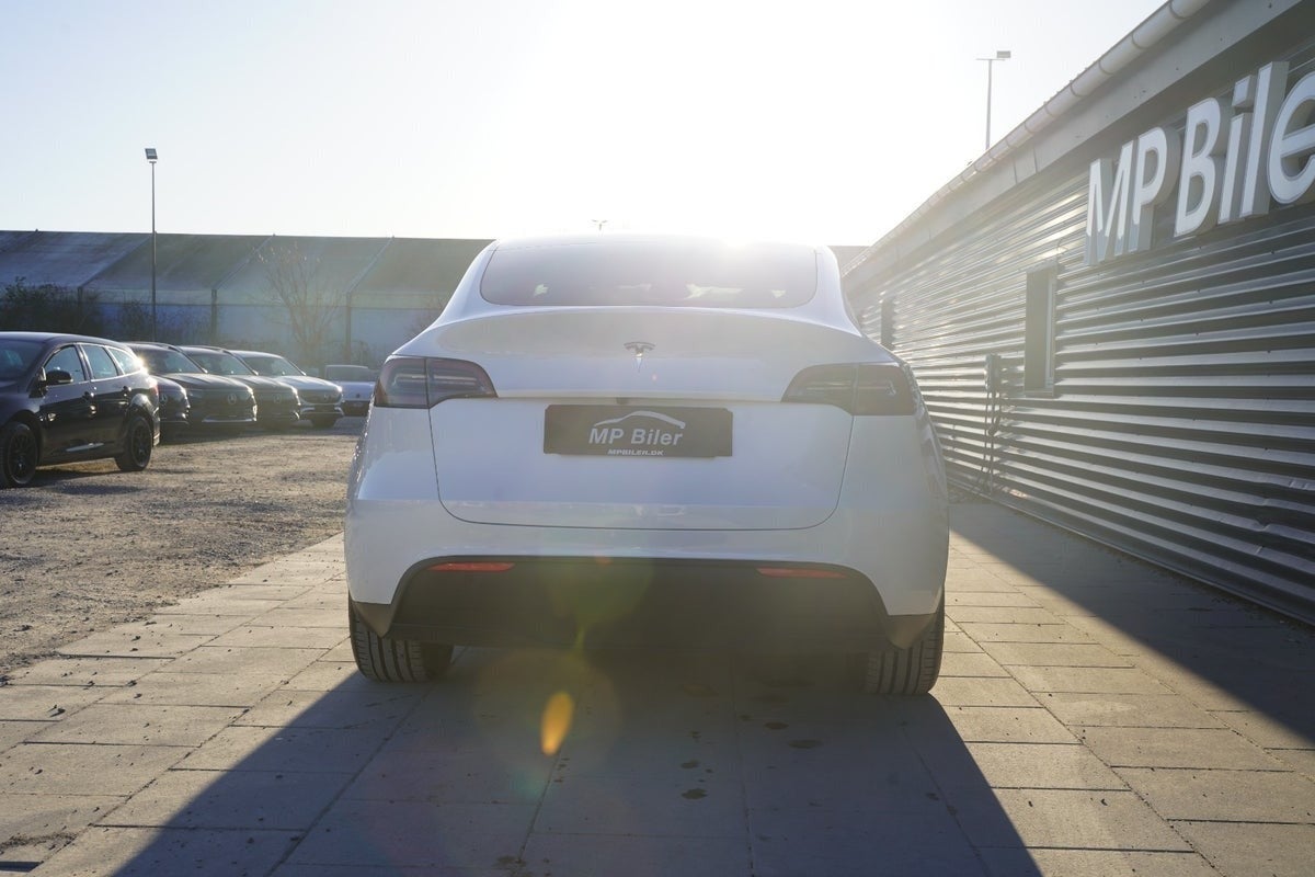 Billede af Tesla Model Y  RWD