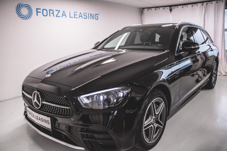 Mercedes E300 de AMG Line stc. aut.