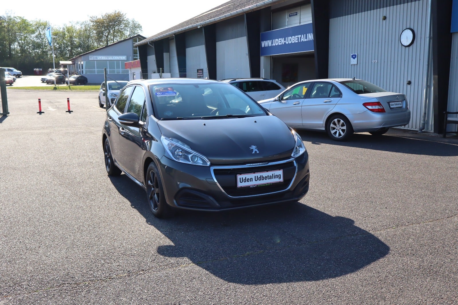Billede af Peugeot 208 1,6 BlueHDi 100 Allure Sky