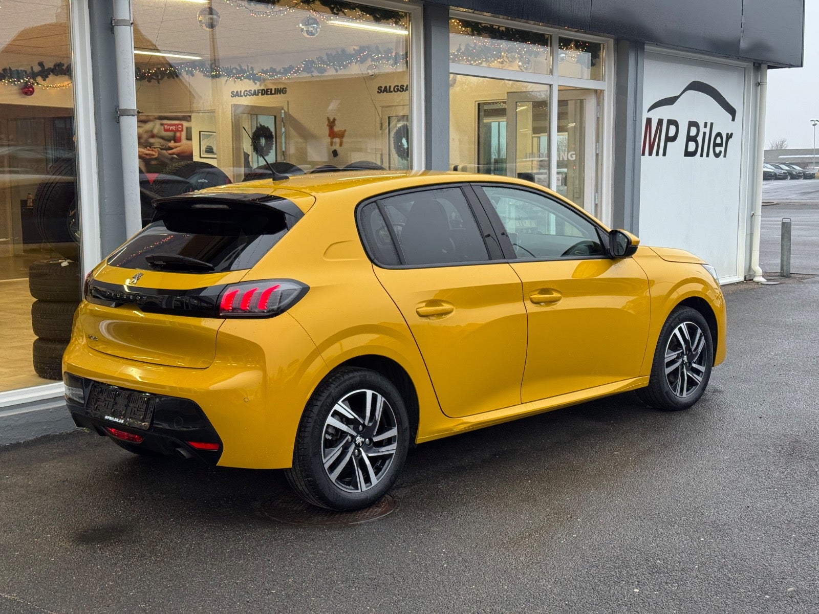 Billede af Peugeot 208 1,2 PureTech 100 Allure Grand