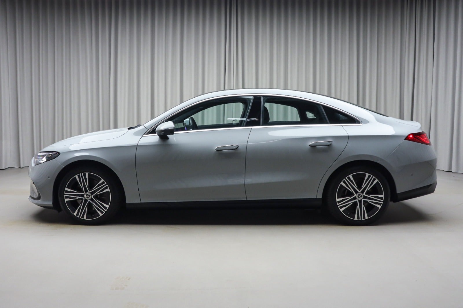 Mercedes-Benz CLA 250+ (6/8)