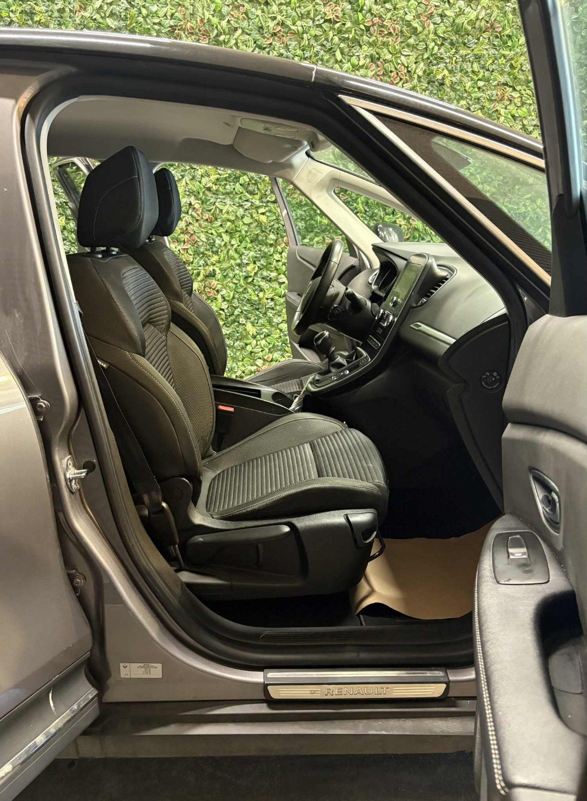 Billede af Renault Grand Scenic IV 1,3 TCe 140 Zen 7prs