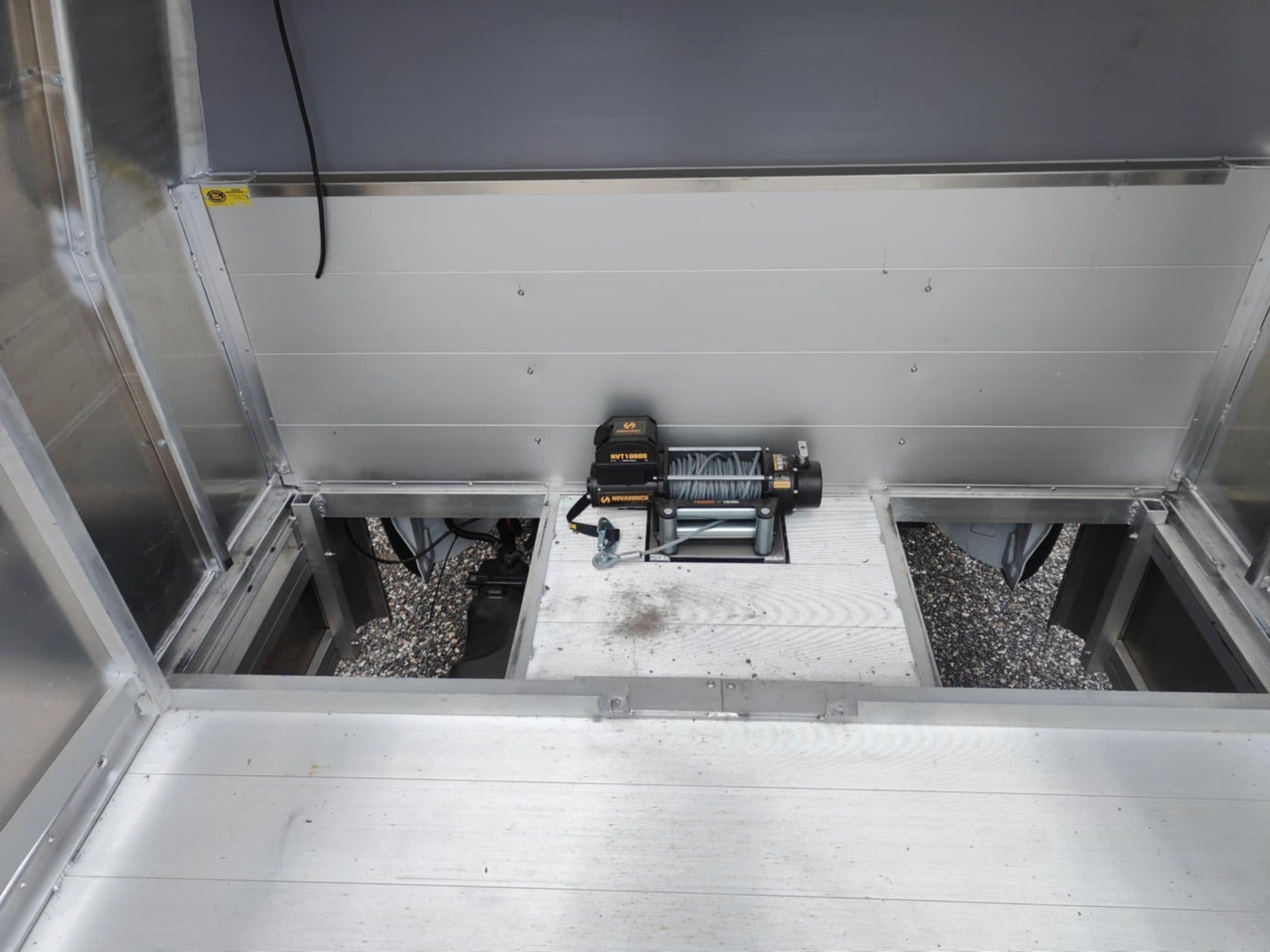 Iveco Daily 70C18 5100mm Chassis AG8