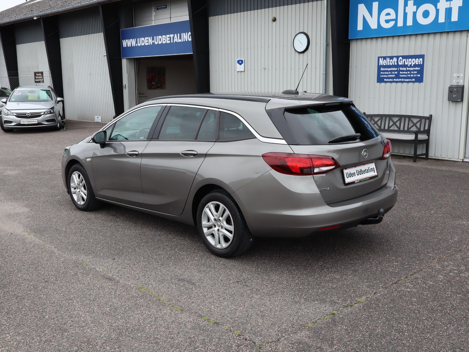 Billede af Opel Astra 1,6 CDTi 110 Business Sports Tourer