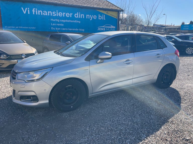 Citroën C4 e-HDi 112 Exclusive E6G Van
