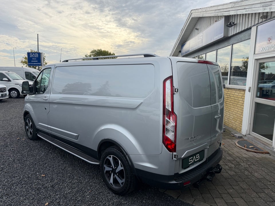 Ford Transit Custom 300 L2, Billede 2