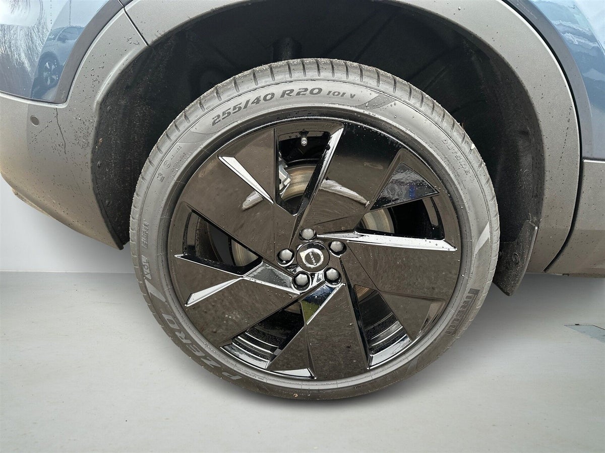 Volvo EX40 Extended Range Black Edition Excess billede 9