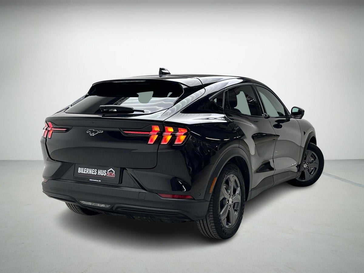 Ford Mustang Mach-E Standard Range billede 2