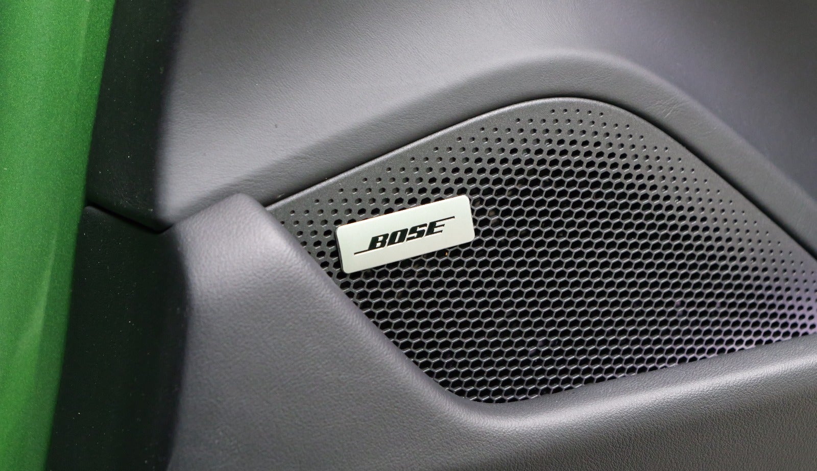 Porsche Taycan 4S Performance+ Cross Turismo