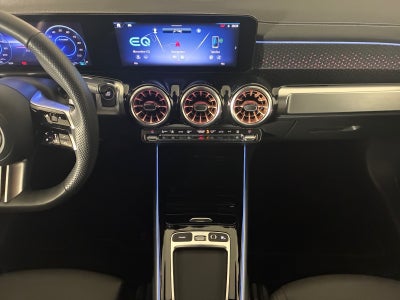 Mercedes EQB250+ Electric Art