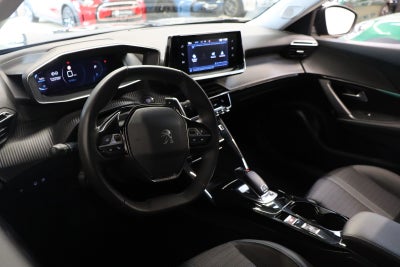 Peugeot 2008 BlueHDi 130 Allure Pack EAT8