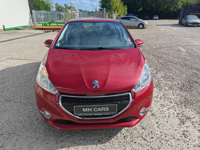 Peugeot 208 VTi Urban