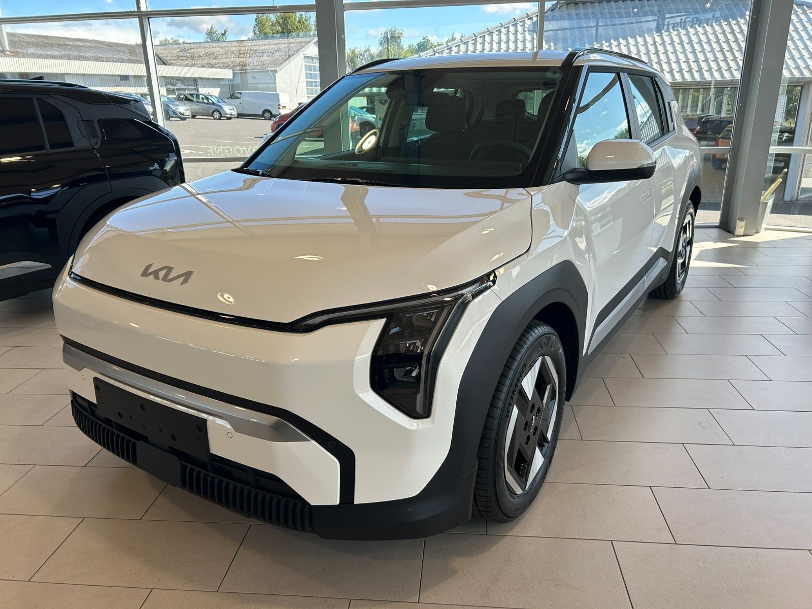 Kia EV3 Long Range Access