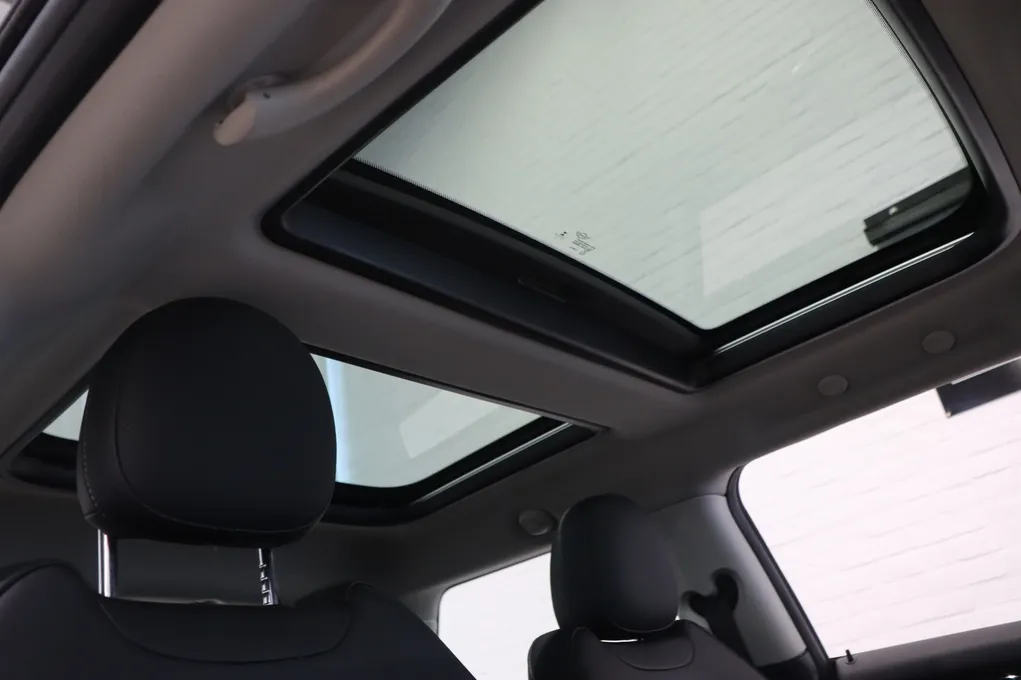 MINI Cooper SE Camden Edition