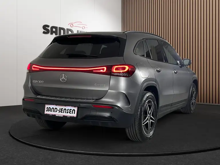 Mercedes EQA300 AMG Line 4Matic Van