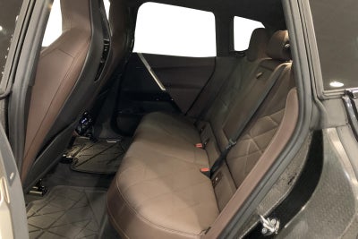 BMW iX xDrive40 Fully Charged