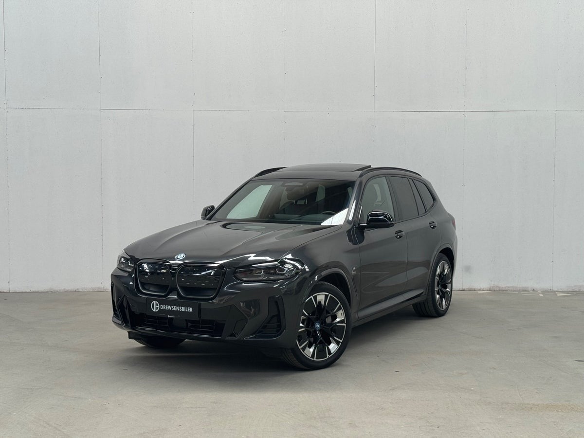 BMW iX3 Charged Plus M-Sport A