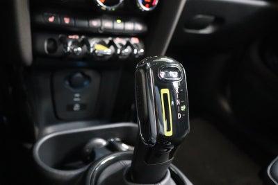 MINI Cooper SE Classic Trim