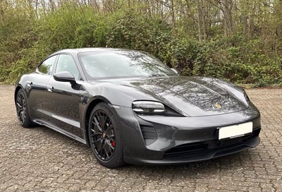 Porsche Taycan GTS  Performance+  4d