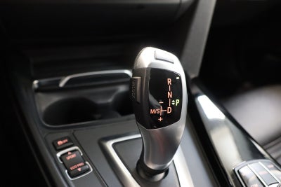 BMW 320d Touring Sport Line aut.