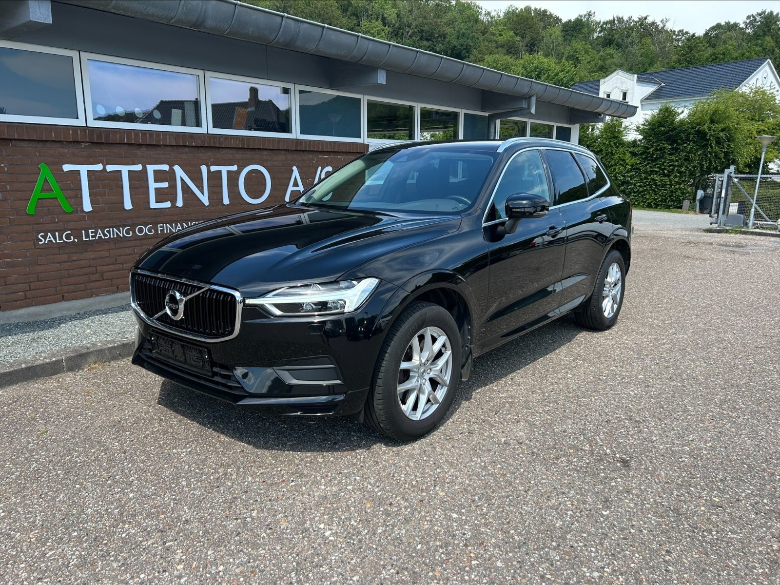 Billede af Volvo XC60 2,0 T5 250 Momentum aut.