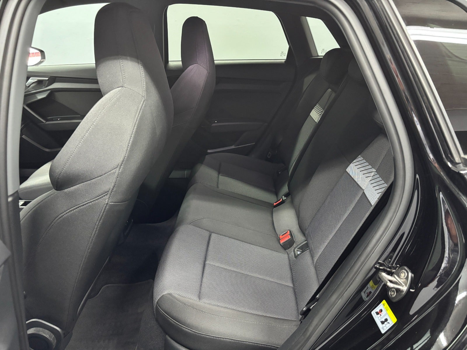Billede af Audi A3 40 TFSi e Advanced Sportback S-tr.