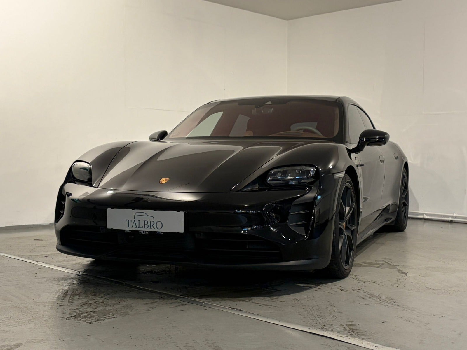 Porsche – Taycan GTS