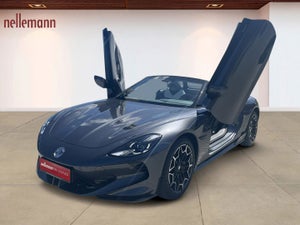 MG Cyberster Trophy Long Range
