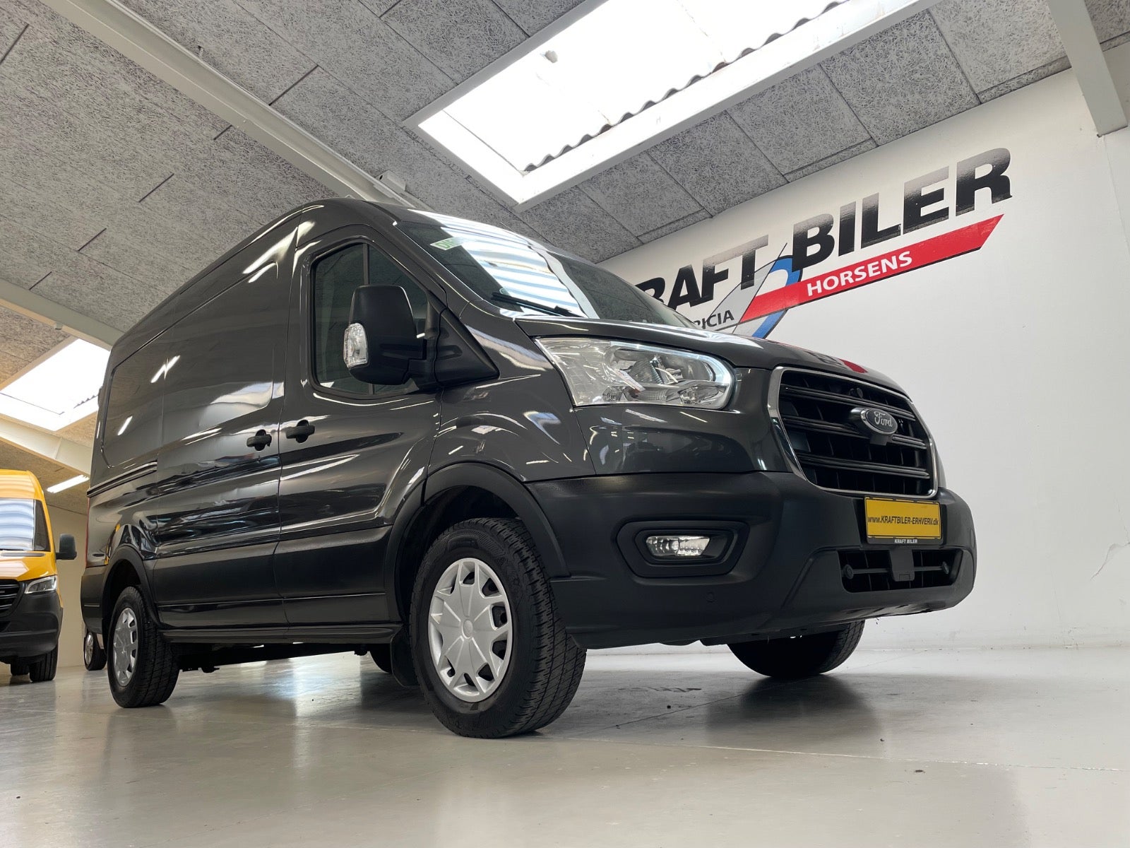 Billede af Ford Transit 350 L2 Van 2,0 TDCi 170 Trend H2 FWD