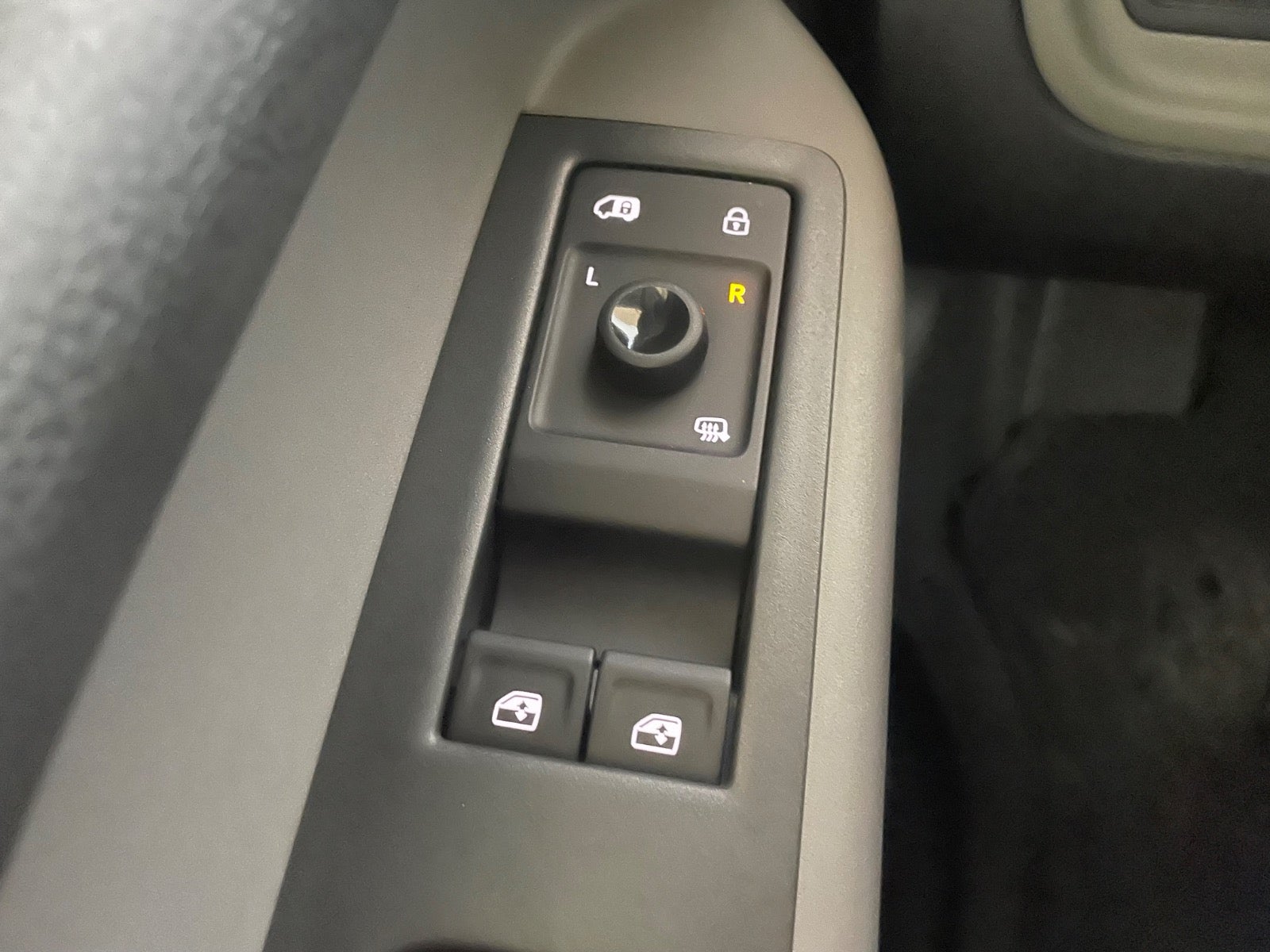 VW ID.Buzz Cargo Comfort+ 4Motion